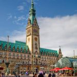 Wie man reist und dabei Geld verdient