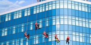 high-rise-window-cleaning